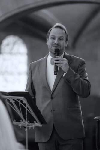 Trauerredner, Freier Redner, Beerdigung, Beisetzung, Trauerfeier