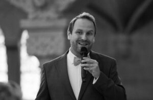 Trauerredner, Freier Redner, Beerdigung, Beisetzung, Trauerfeier